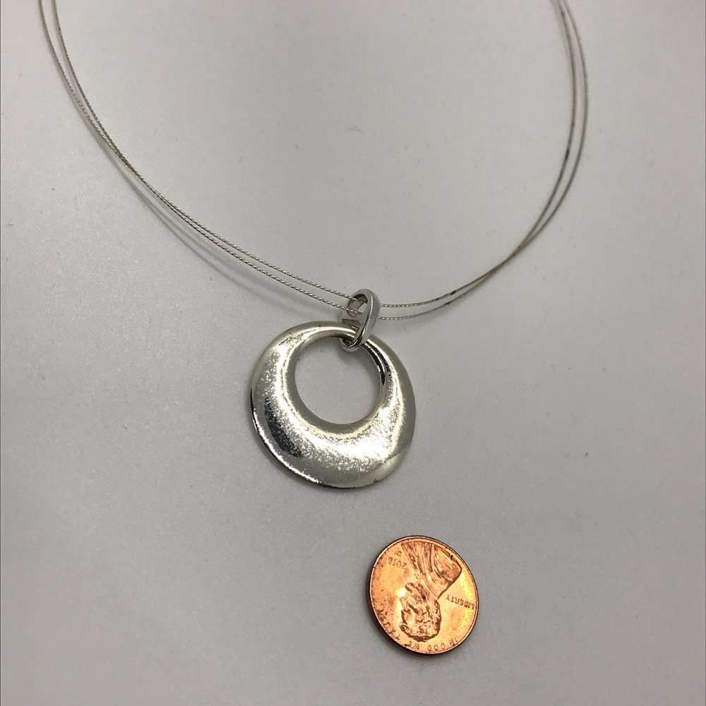 Stainless Wire Circle Necklace - Picture 8 of 8